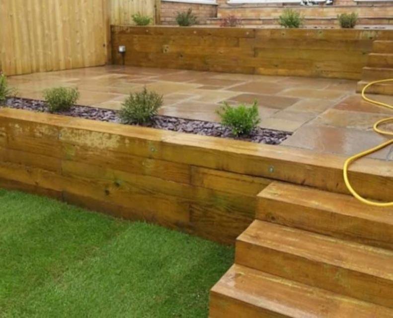 Patio with Planting